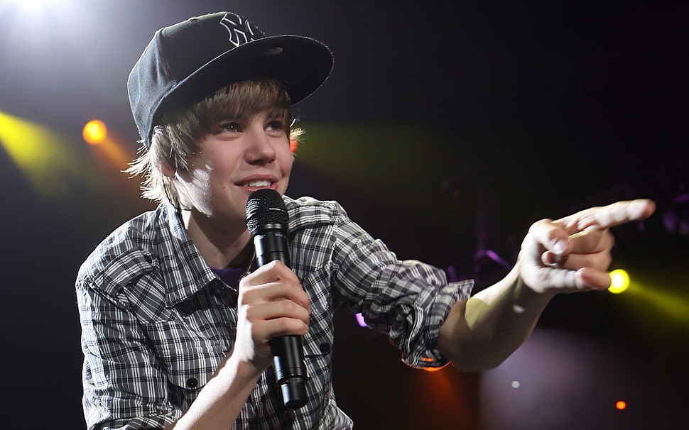 Justin Beiber HD wallpaper